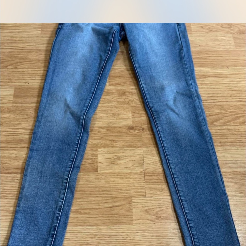 KanCan Blue Skinny Jeans with Subtle Fading